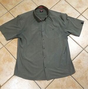 Karbon Khaki Stretch Button Down Short Sleeve Shirt